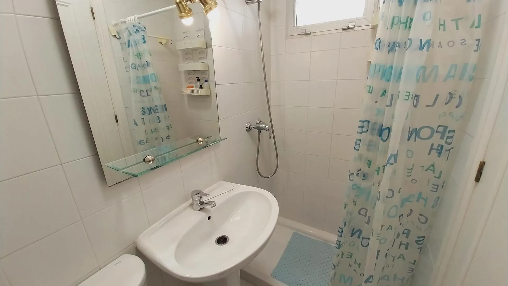 Buenavista Duplex 3 Beds Close To Amenities And Beach In Calahonda ミハス